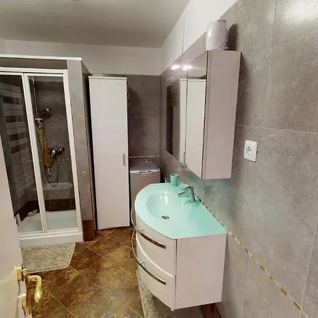 48m - Grand Avec Alcove Et Terrasse 公寓
