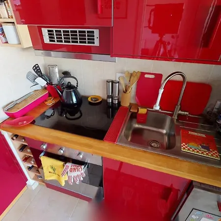 48m - Grand Avec Alcove Et Terrasse Menton