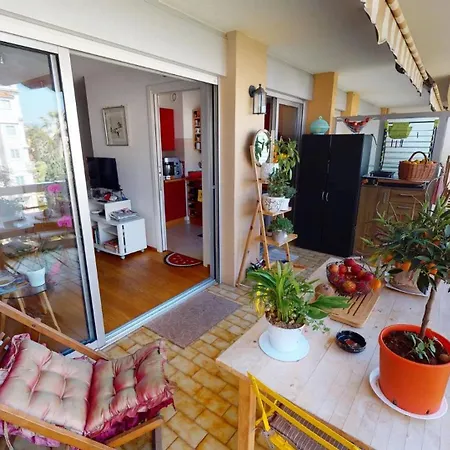 Apartment 48m - Grand Avec Alcove Et Terrasse *