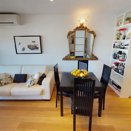 48m - Grand Avec Alcove Et Terrasse Apartment